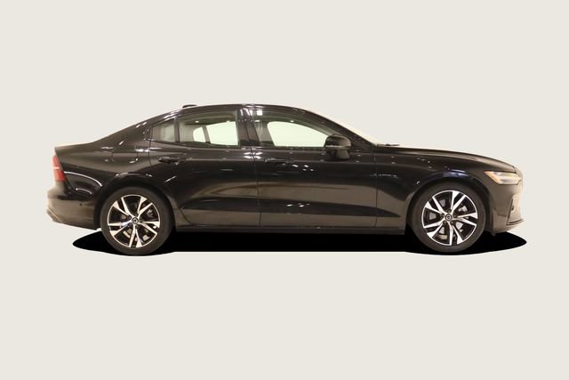 Used 2024 Volvo S60 B5 Plus image 4
