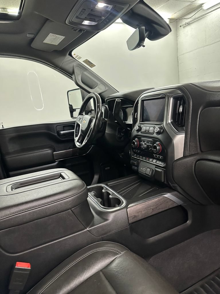 Used 2020 Chevrolet Silverado 2500 LTZ w/ LTZ Premium Package AWD/4WD image 40