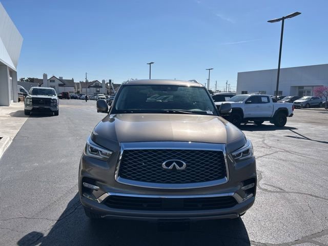 Used 2019 INFINITI QX80 Luxe image 3