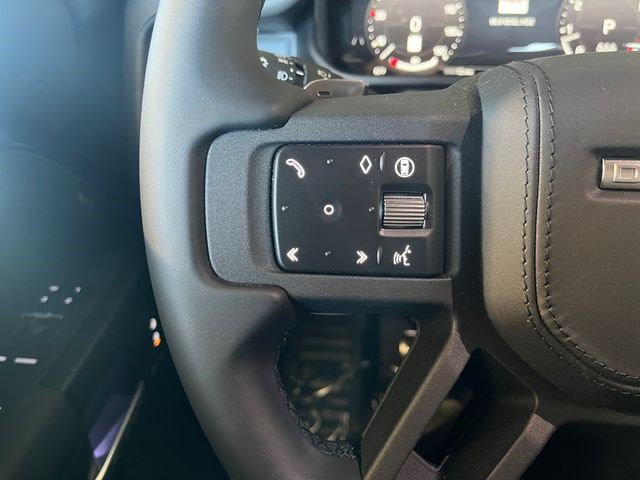 New 2026 Land Rover Defender 110 V8 AWD/4WD image 22