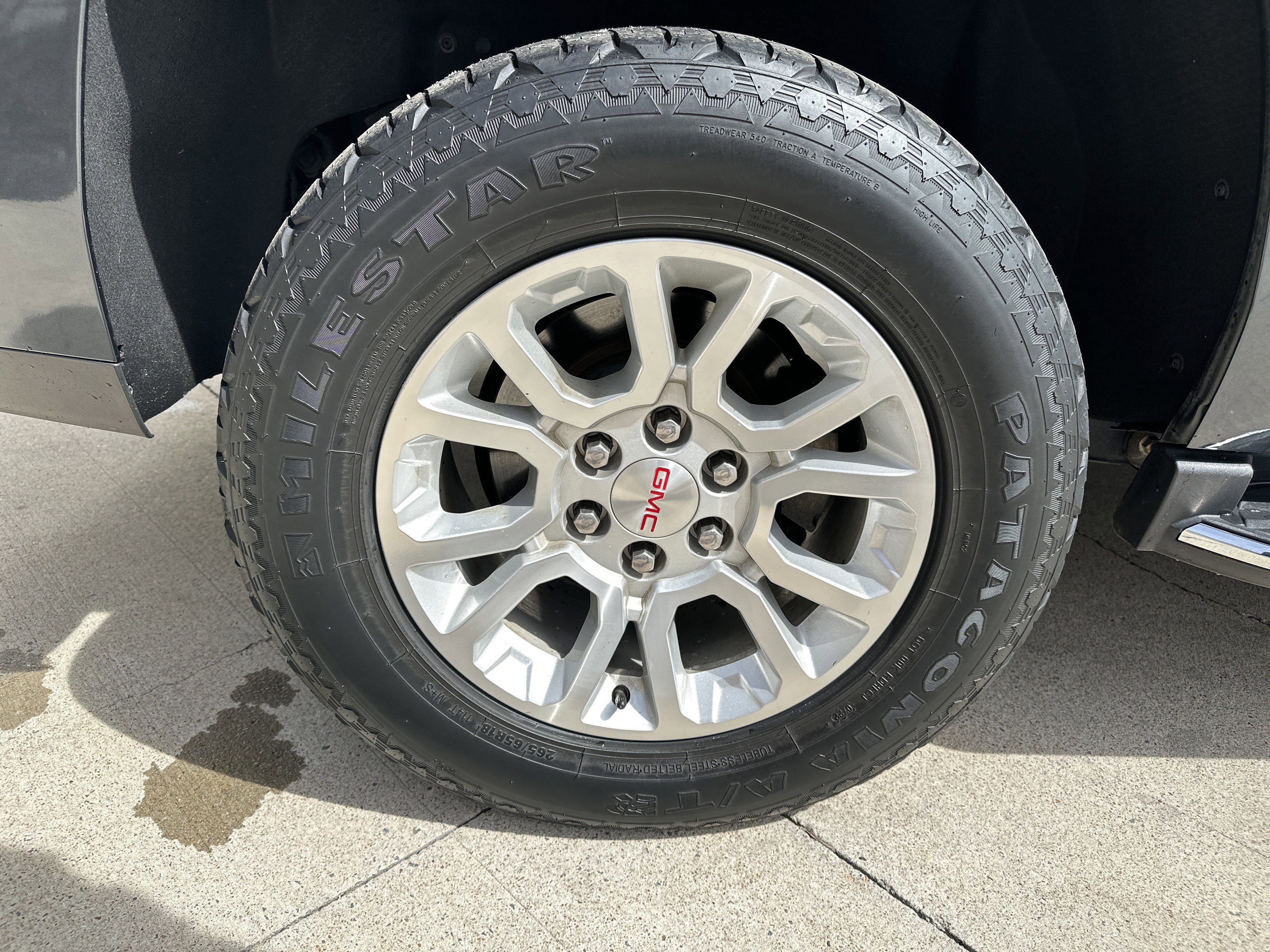 Used 2020 GMC Yukon SLT w/ Open Road Package image 33