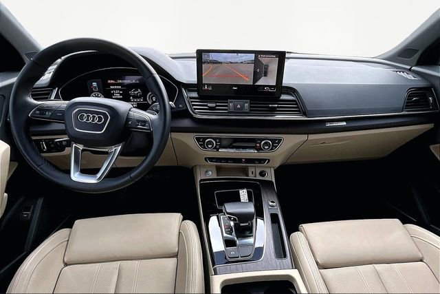 Used 2023 Audi Q5 2.0T Premium Plus w/ Premium Plus Package AWD/4WD image 15