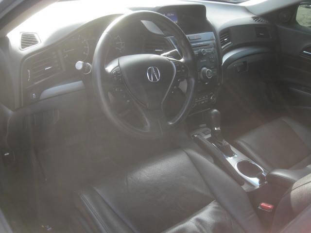 Used 2014 Acura ILX w/ Premium Package FWD image 18