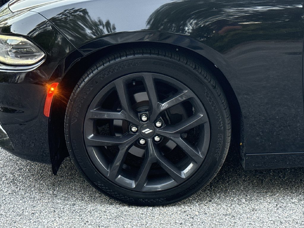 Used 2020 Dodge Charger SXT w/ Plus Group RWD image 18
