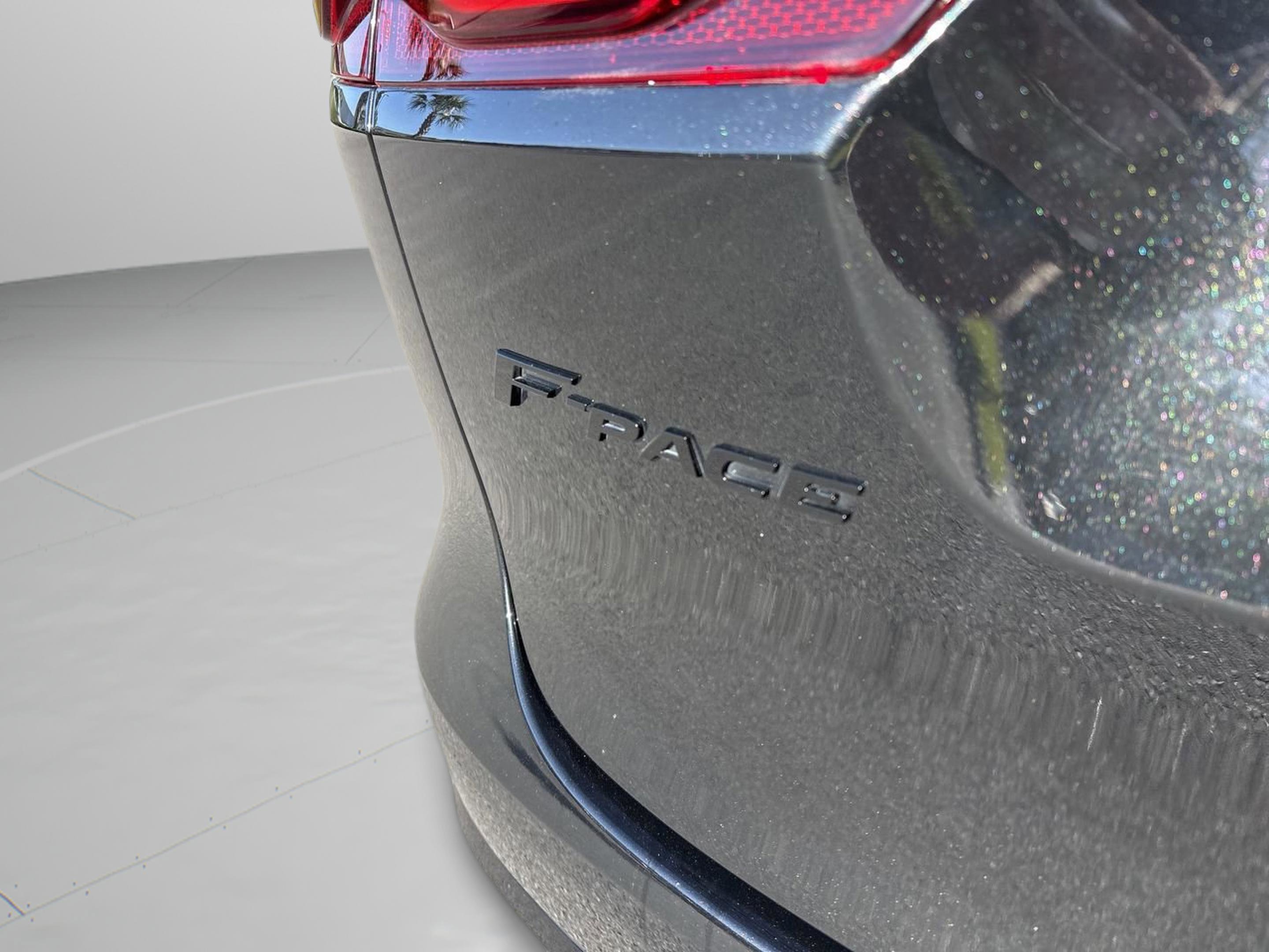 Used 2022 Jaguar F-PACE S AWD/4WD image 30