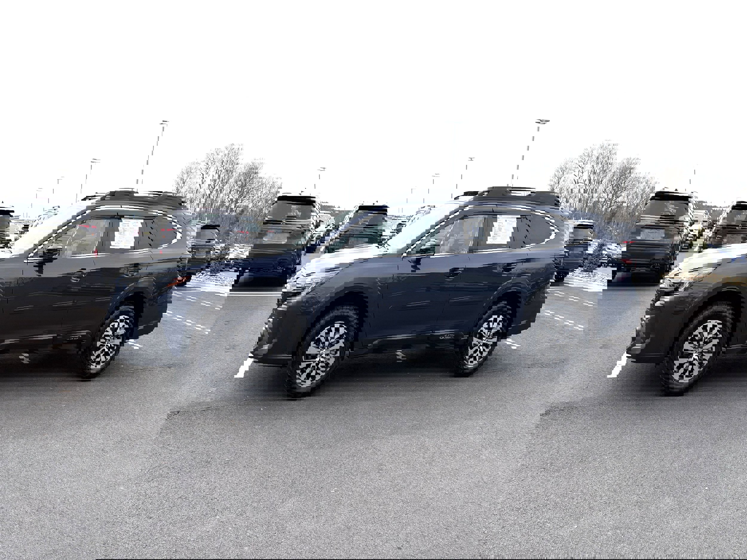 Certified 2025 Subaru Outback Premium w/ Popular Package #1 image 4