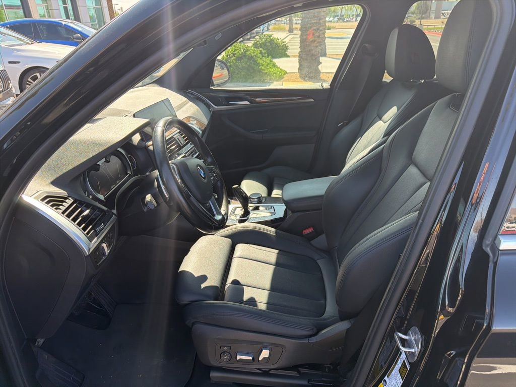 Used 2018 BMW X3 xDrive30i w/ Premium Package AWD/4WD image 7
