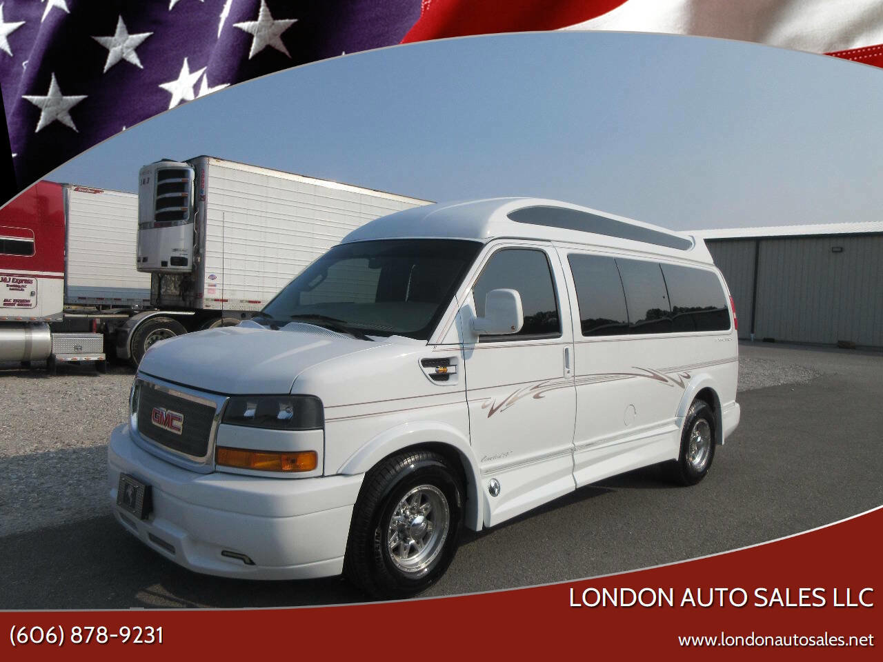 Used 2017 GMC Savana 2500 RWD image 1