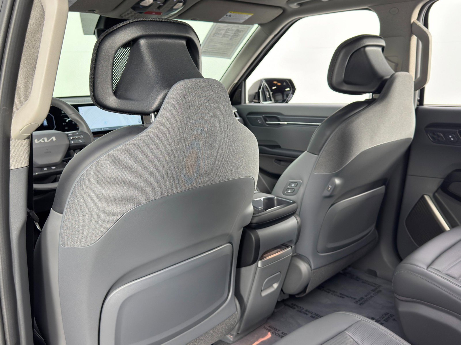 Used 2026 Kia EV9 Land image 38