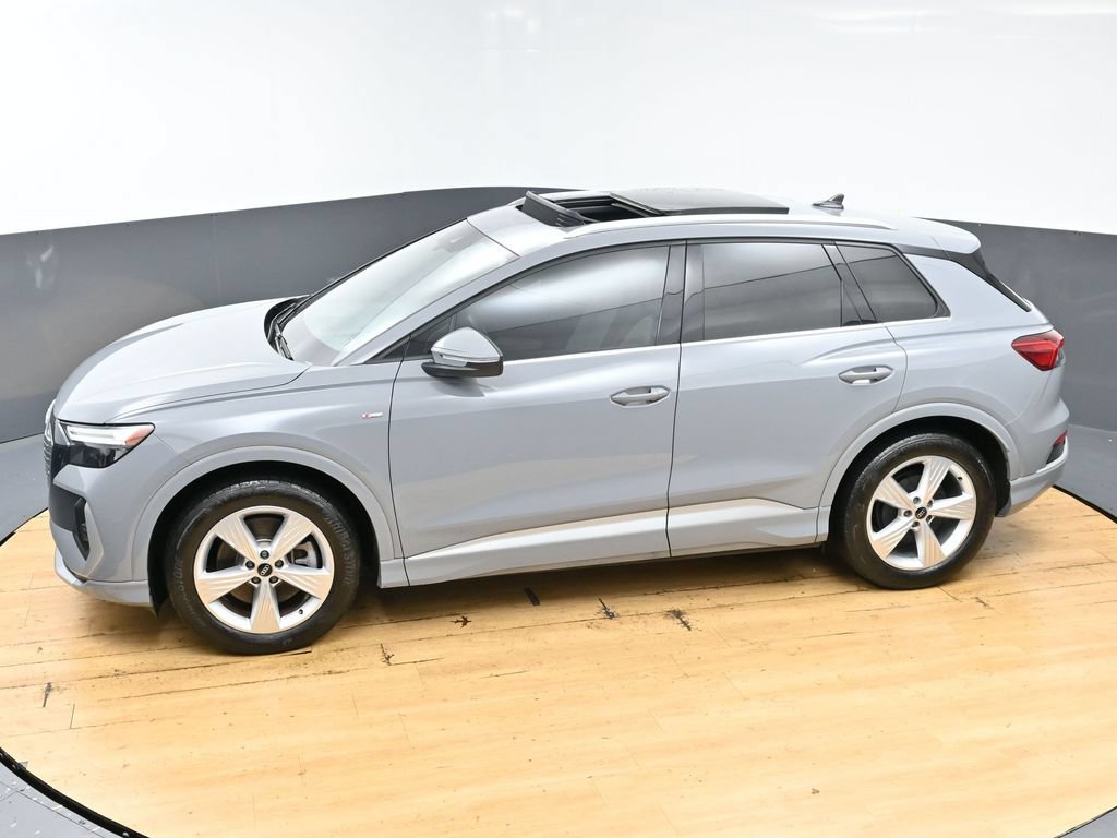 Used 2024 Audi Q4 e-tron Premium AWD/4WD image 46