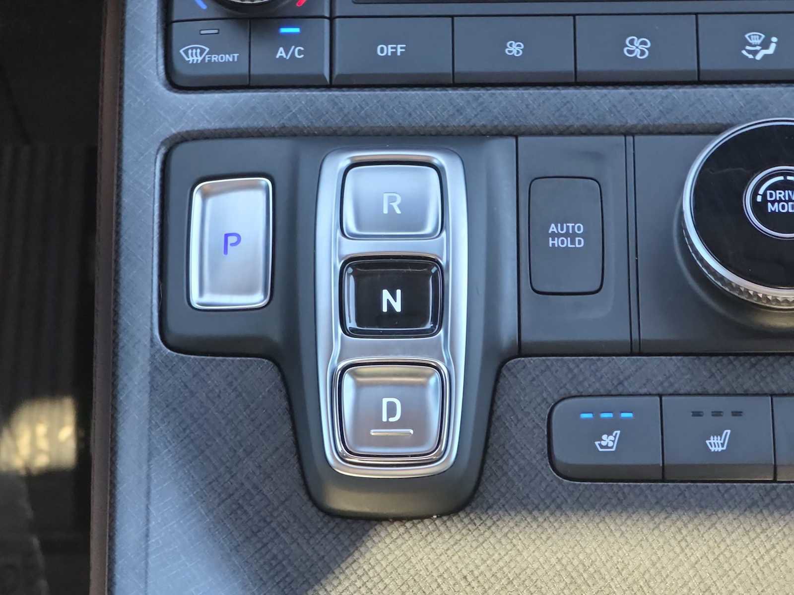 Used 2025 Hyundai Palisade Limited image 21