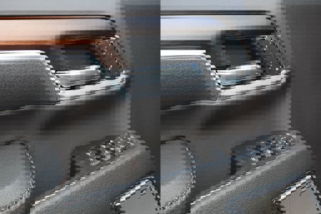 New 2026 GMC Sierra 2500 Denali w/ Denali Reserve Package image 16