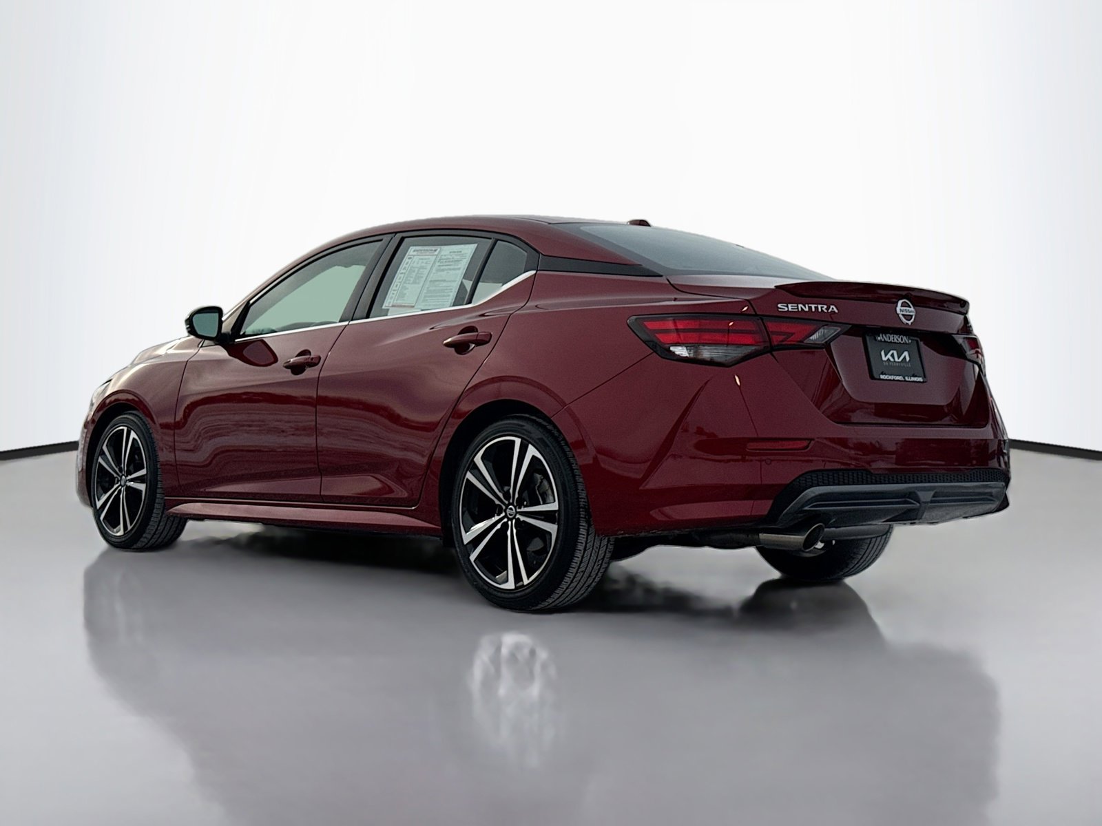 Used 2022 Nissan Sentra SR w/ Trunk Package image 13