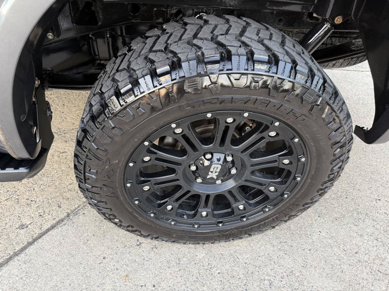 Used 2018 Ford F150 Platinum w/ Equipment Group 701A Luxury AWD/4WD image 12