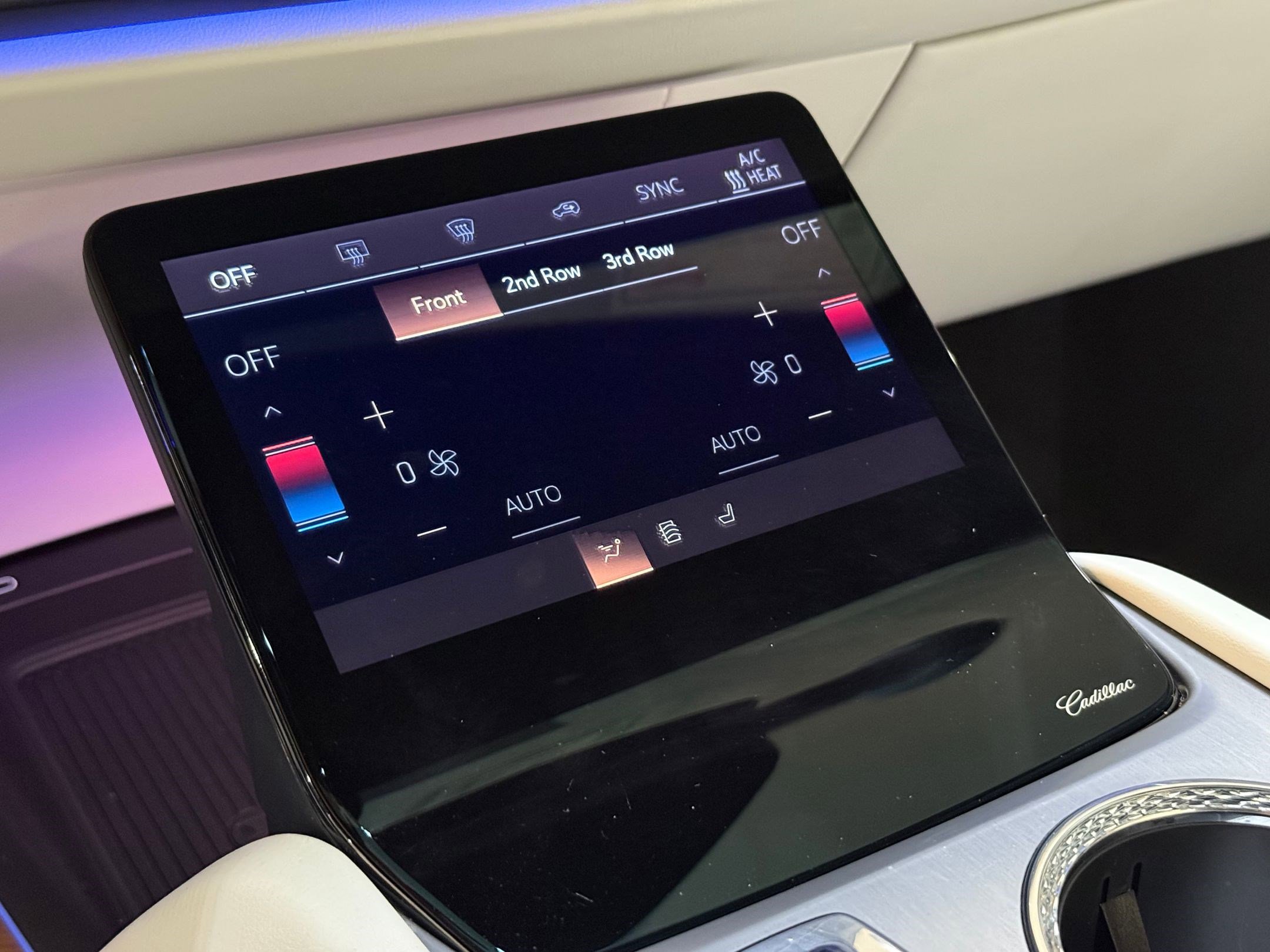 New 2026 Cadillac Vistiq Sport w/ LPO, Floor Liner Package image 36