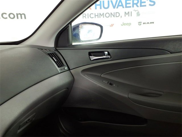 Used 2011 Hyundai Sonata SE image 24