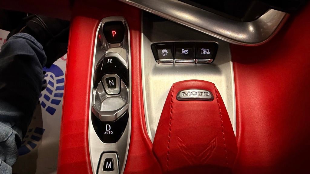 Used 2021 Chevrolet Corvette Stingray Premium Cpe w/ Z51 Performance Package image 15