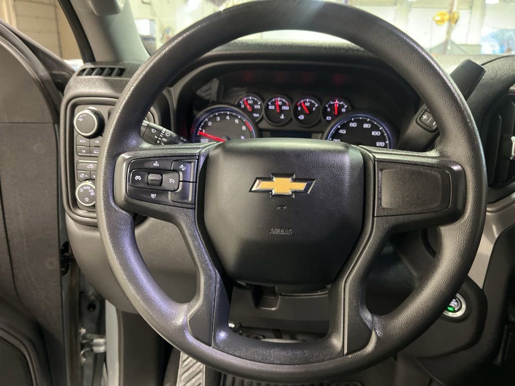 Certified 2023 Chevrolet Silverado 1500 Custom image 22