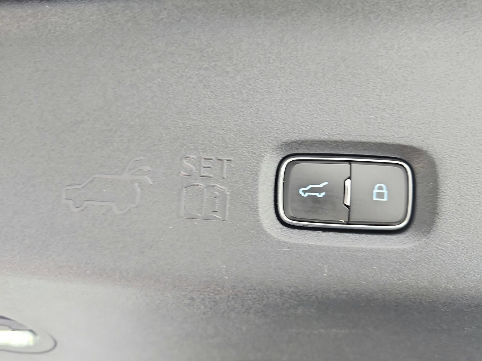 Used 2025 Ford Expedition Active AWD/4WD image 59