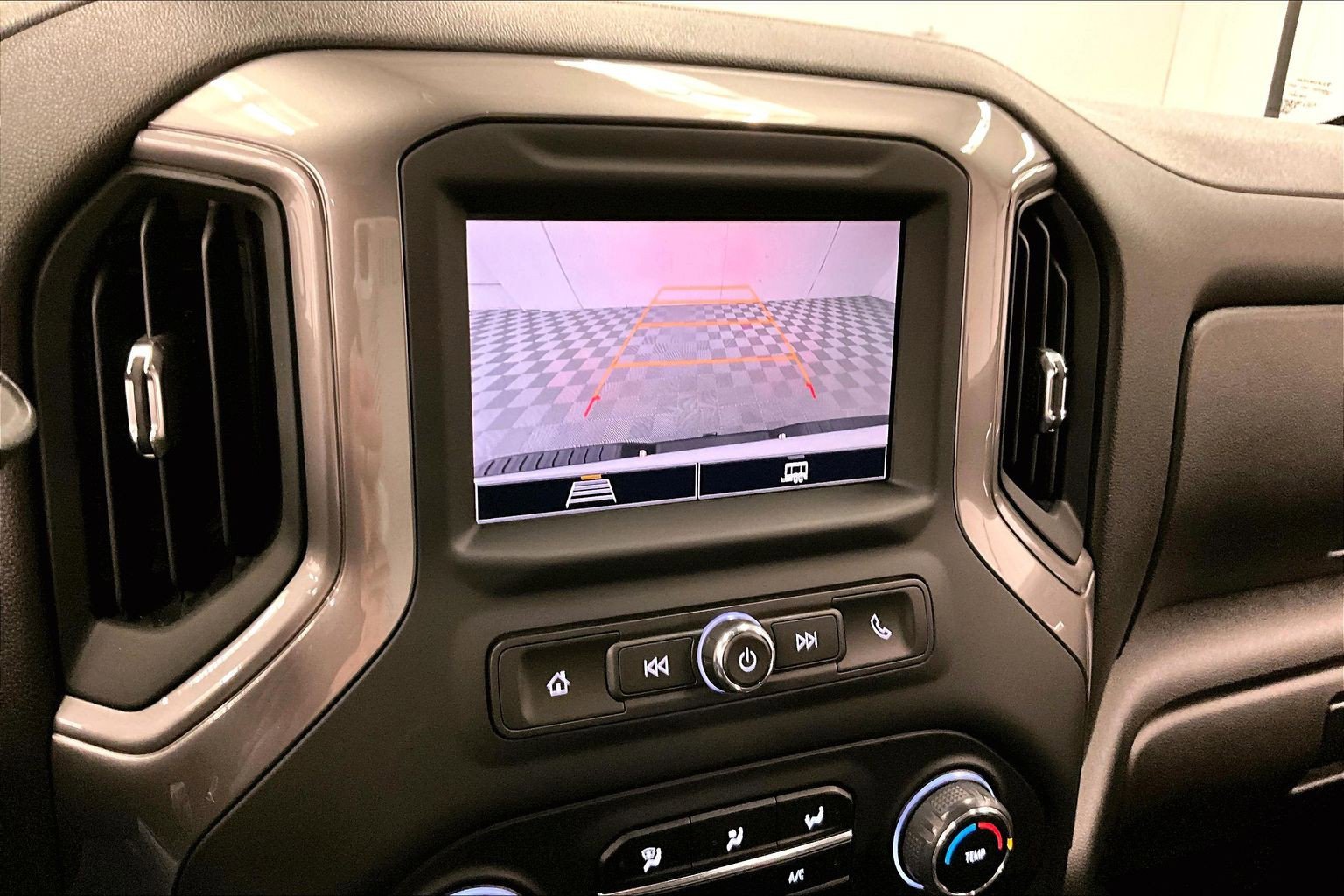 Used 2025 Chevrolet Silverado 3500 W/T AWD/4WD image 24