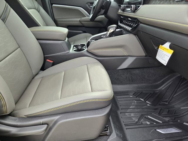 New 2026 Chevrolet Colorado ZR2 w/ Technology Package AWD/4WD image 10