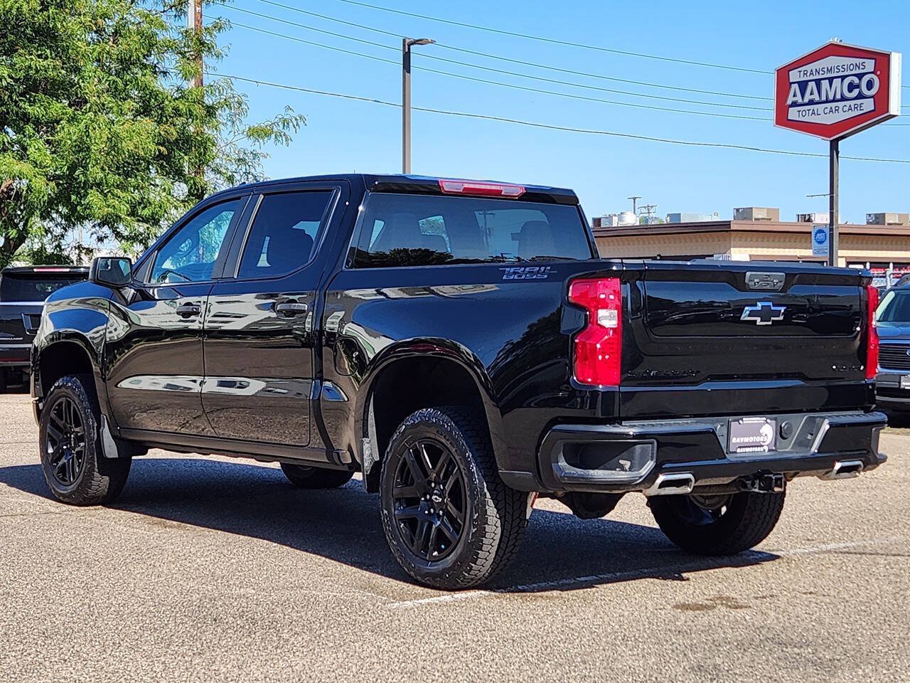 Used 2025 Chevrolet Silverado 1500 Custom Trail Boss w/ Midnight Edition AWD/4WD image 8