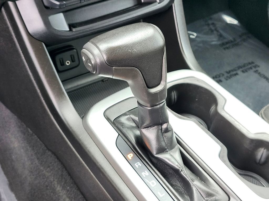 Used 2019 Chevrolet Colorado LT w/ LT Convenience Package image 24