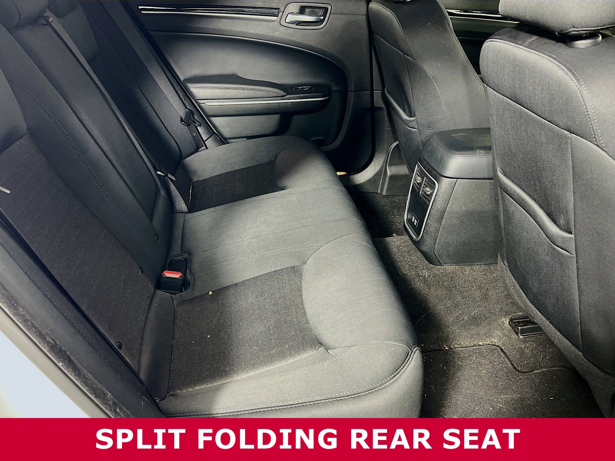 Used 2023 Chrysler 300 Touring w/ Sport Appearance Package image 23