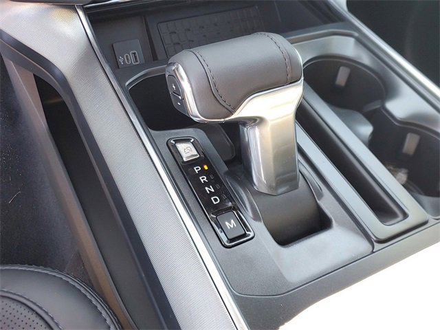 New 2025 Ford F150 Platinum w/ Equipment Group 702A High image 31