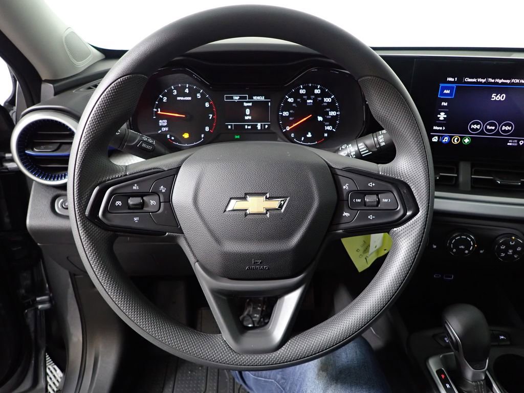 New 2026 Chevrolet Trax LS image 19