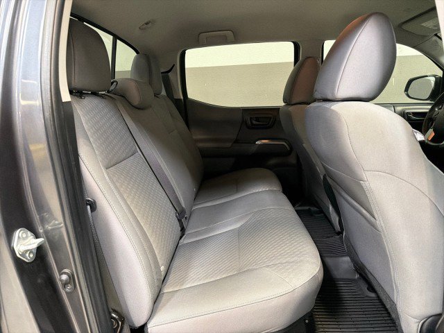 Used 2022 Toyota Tacoma SR5 w/ Technology Package image 63