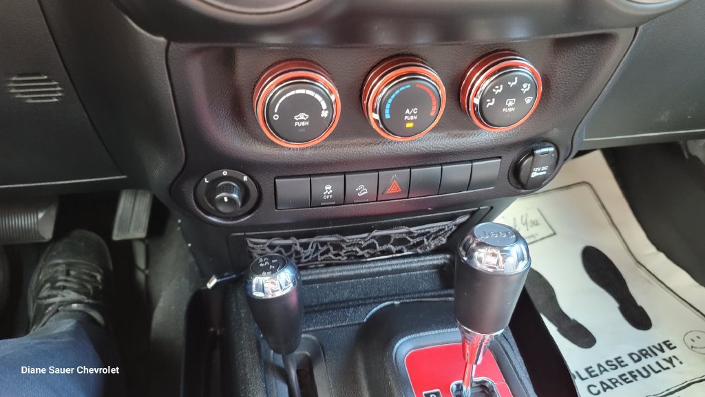 Used 2016 Jeep Wrangler Unlimited Sport w/ Quick Order Package 24S AWD/4WD image 22