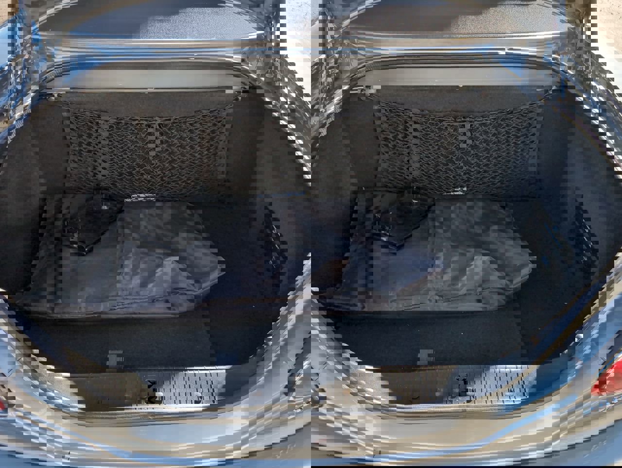 Used 2002 Jaguar XK8 Convertible image 14