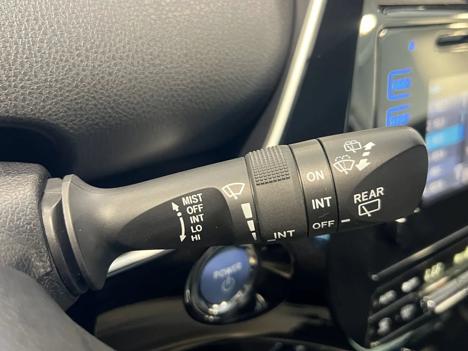Used 2019 Toyota Prius LE FWD image 37