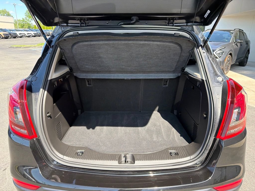 Used 2018 Buick Encore Premium w/ Experience Buick Package AWD/4WD image 16