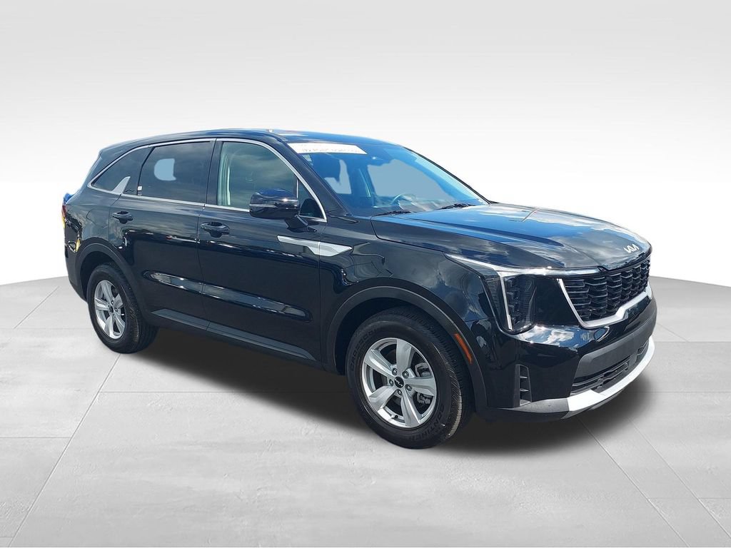 Used 2026 Kia Sorento LX FWD image 7