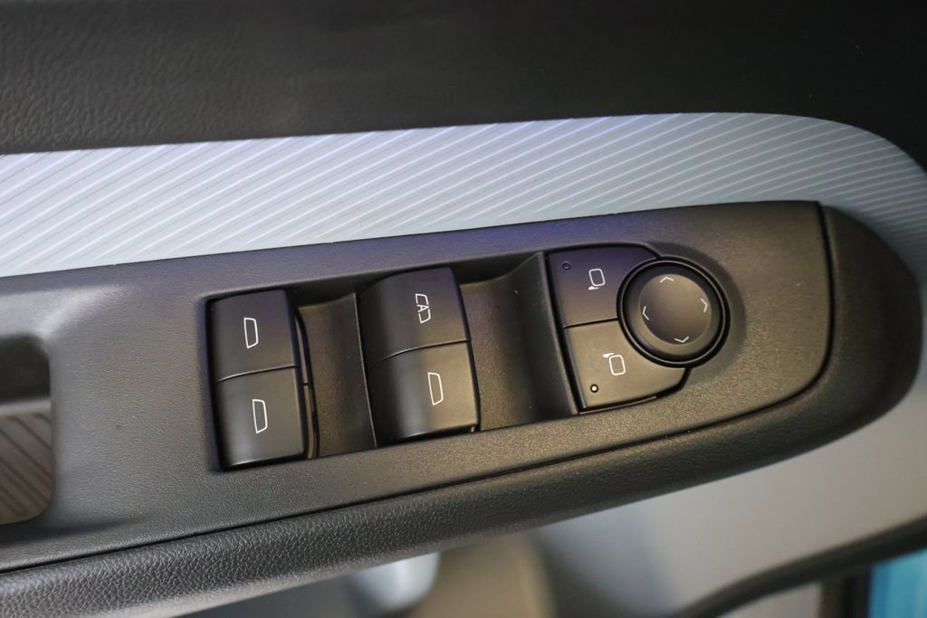 New 2027 Chevrolet Bolt RS w/ Technology Package image 15