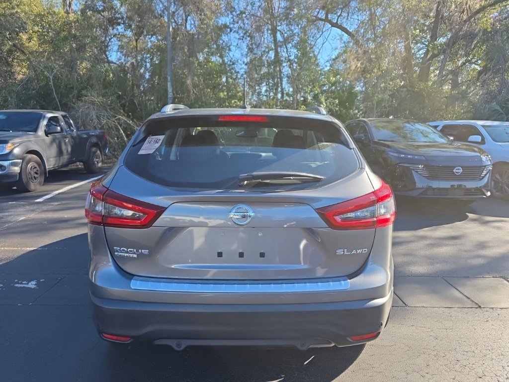 Certified 2020 Nissan Rogue Sport SL w/ Premium Package image 5