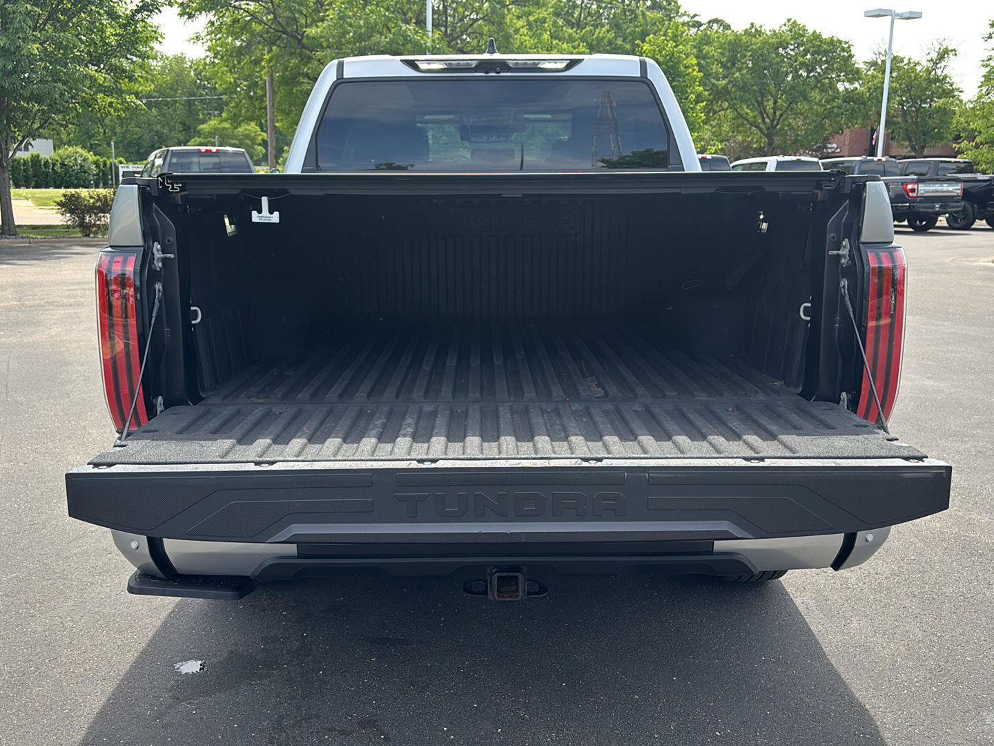 Used 2022 Toyota Tundra Limited AWD/4WD image 15
