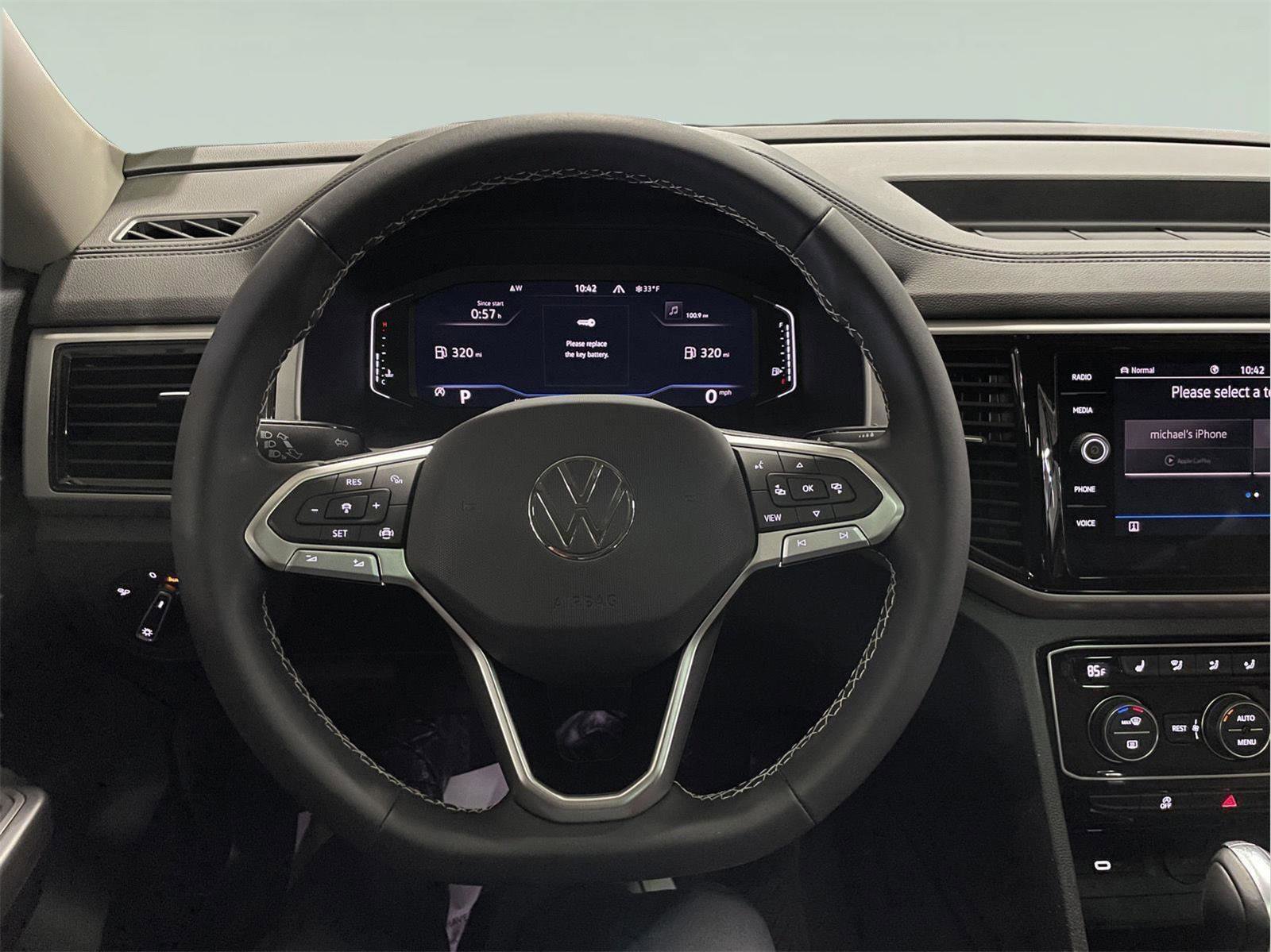 Used 2023 Volkswagen Atlas SE image 29