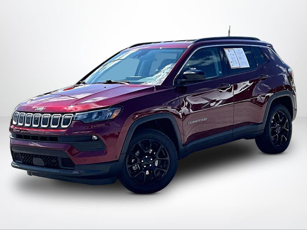 Used 2022 Jeep Compass Latitude AWD/4WD image 2