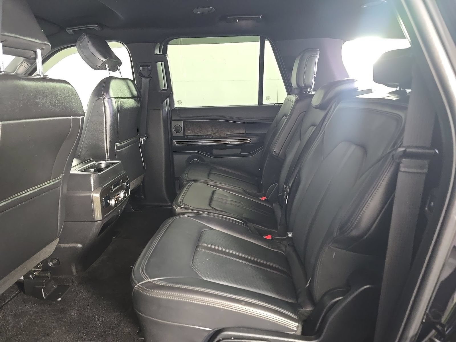 Used 2018 Ford Expedition Max Limited AWD/4WD image 9