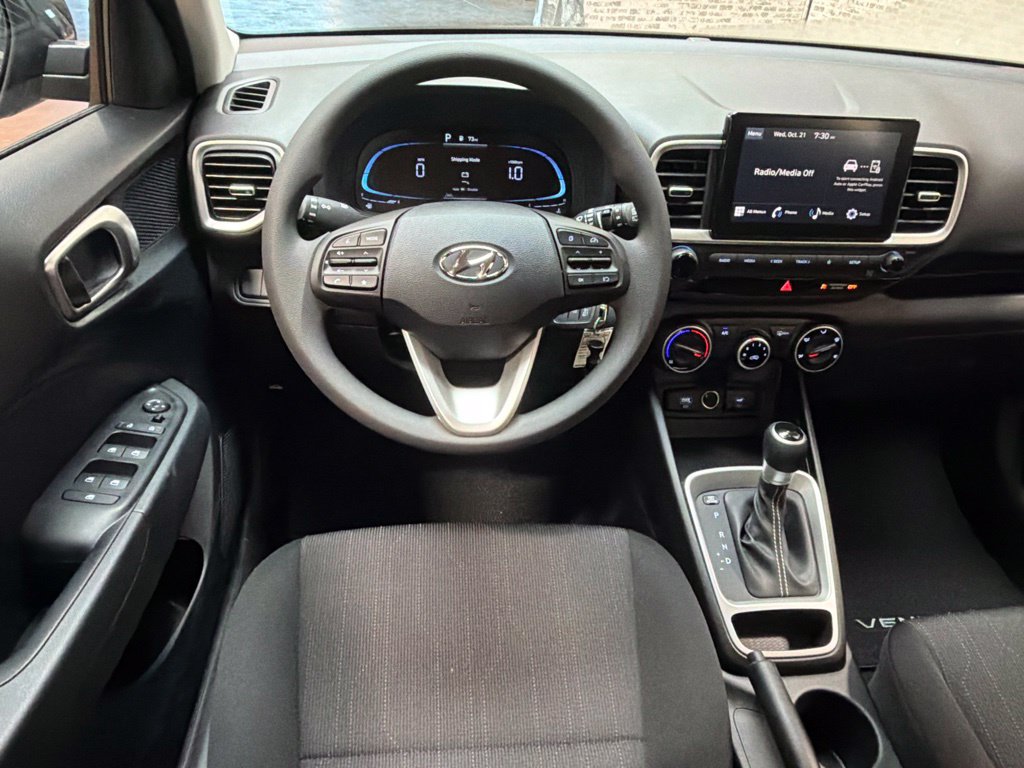 New 2026 Hyundai Venue SE FWD image 17