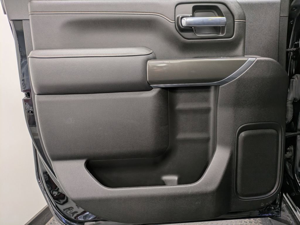 Used 2022 GMC Sierra 2500 AT4 w/ AT4 Premium Plus Package image 24