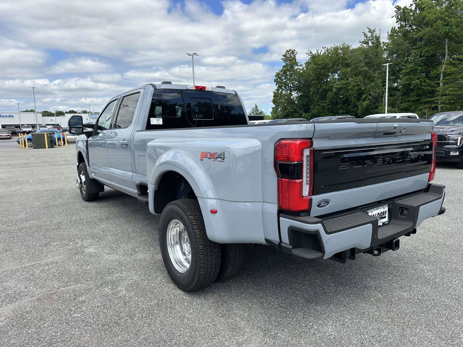 New 2026 Ford F350 Platinum AWD/4WD image 4