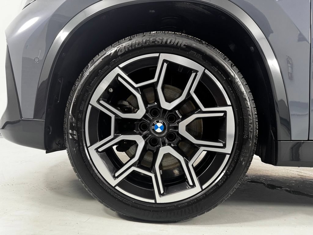 Used 2023 BMW X1 xDrive28i w/ Premium Package AWD/4WD image 11