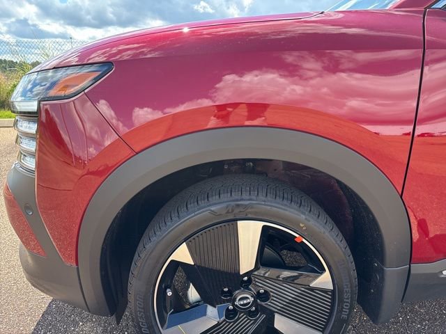 New 2026 Nissan Kicks SR w/ SR Premium Package image 7