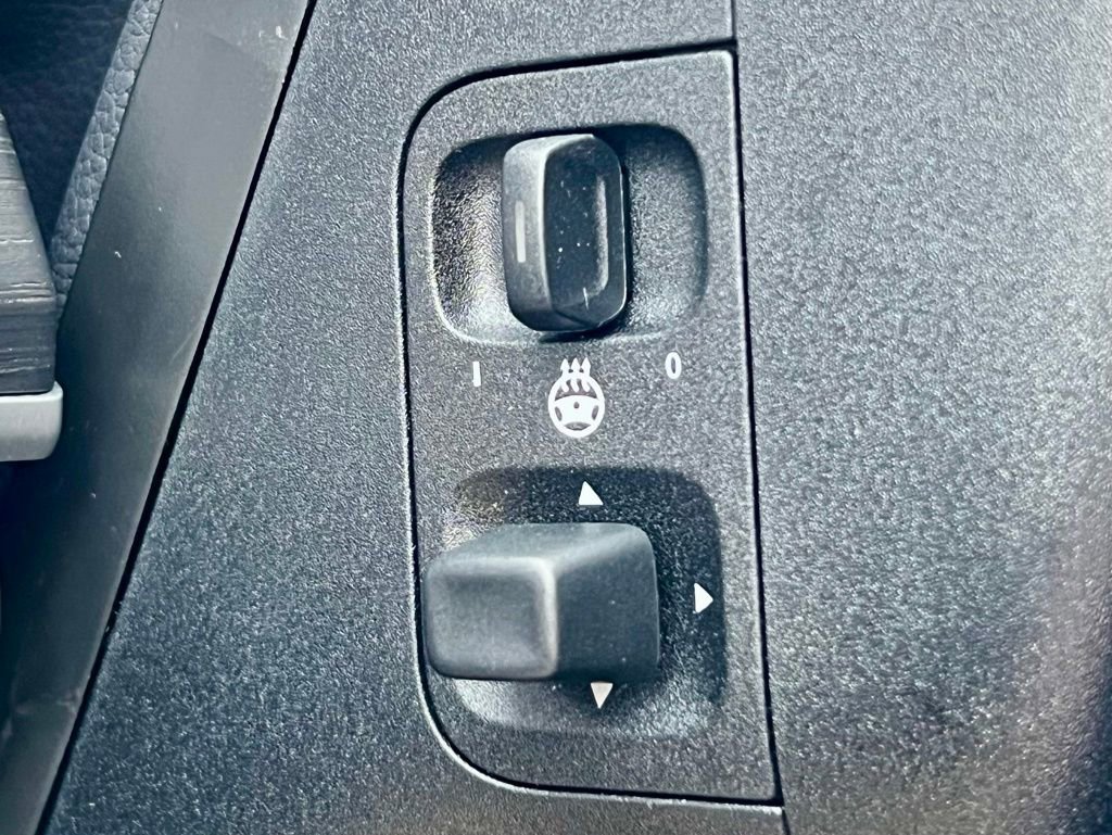 Certified 2026 Mercedes-Benz GLS 450 4MATIC image 34