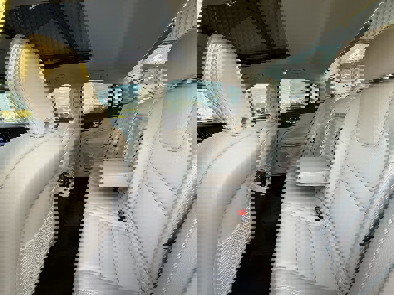 Used 2023 Volvo S60 B5 Ultimate w/ Climate Package image 42