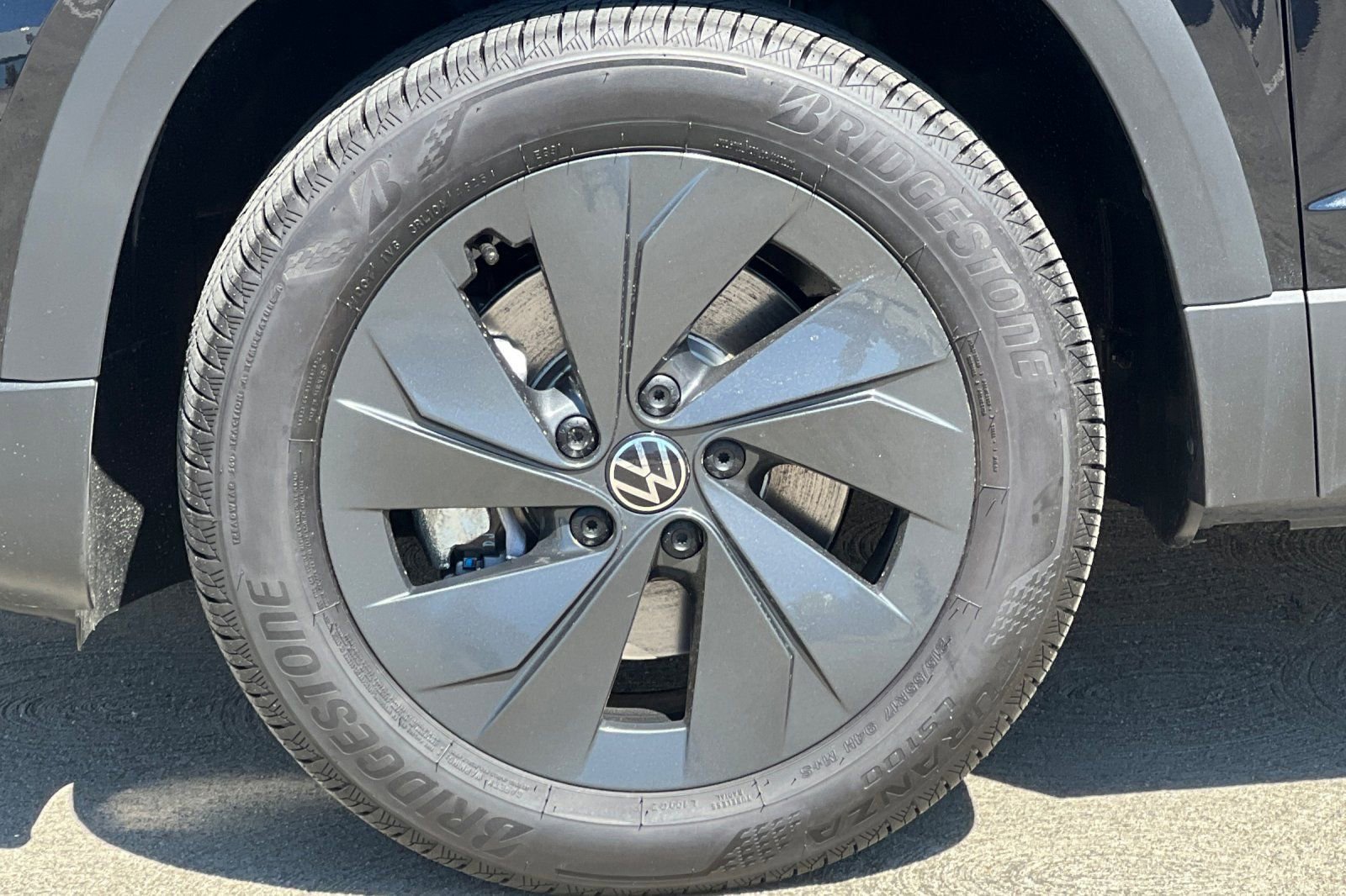 New 2026 Volkswagen Taos S FWD image 25